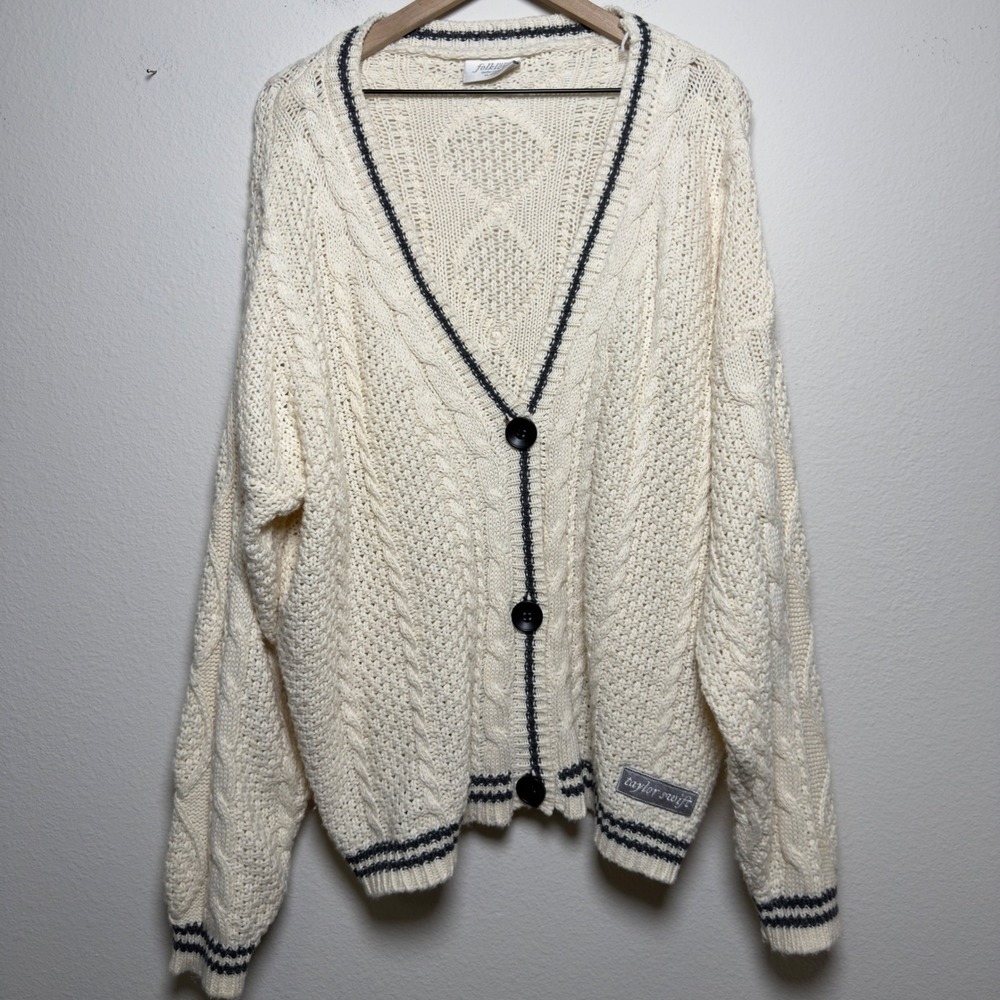 Taylor Swift Women Cardigan XL/2XL Cream Folklore Cable Knit Star Patch Sweater